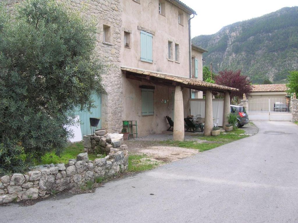 Studio Massacan Entrevaux Zewnętrze zdjęcie
