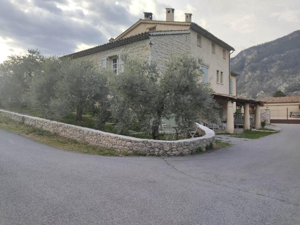Studio Massacan Entrevaux Zewnętrze zdjęcie